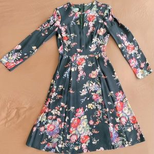 Hobbs flower dress - great for spring! US size 4/UK size 8. Worn only once.
